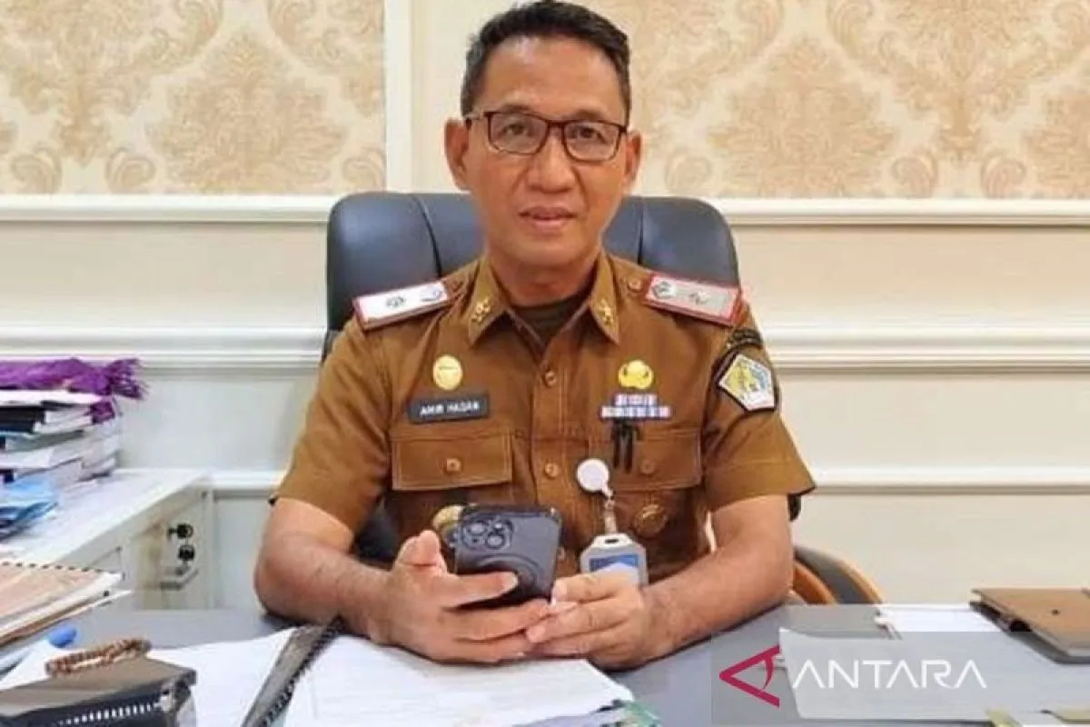 Sekda_Kota_Kendari_Amir-Hasan