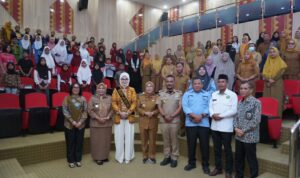 Foto_Bersama_Pembukaan_Lomba_Literasi_Kendari