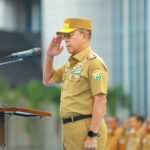 Gubernur_Sultra_Andi_Sumangerukka